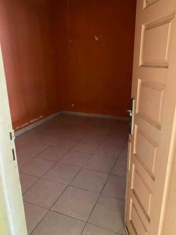 dijual rumah jl air hitam