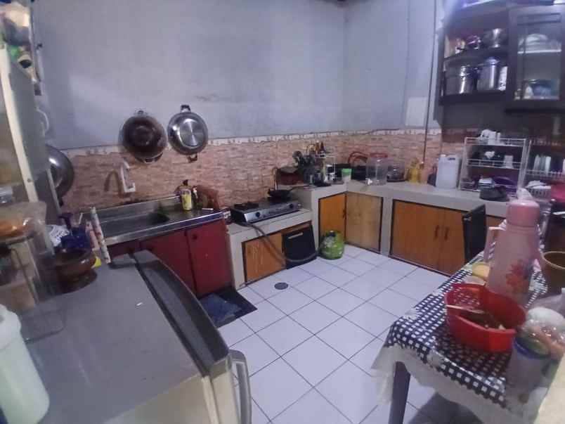 dijual rumah jl dago barat belakang