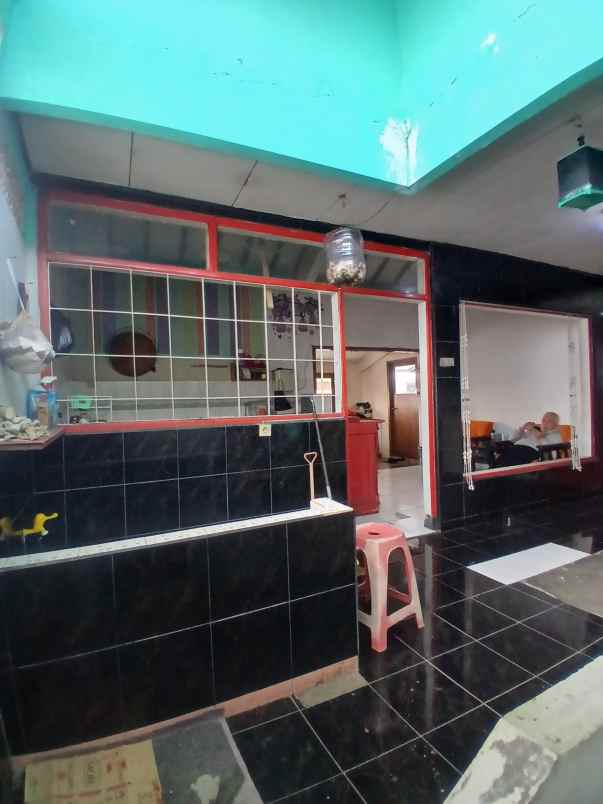 dijual rumah jl dago barat belakang
