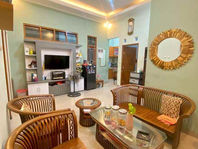 dijual rumah jl godean km 10