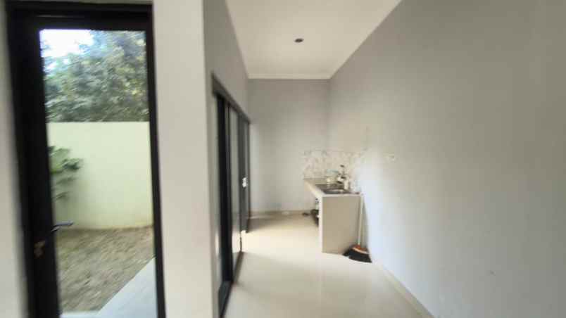 dijual rumah jl godean km 9
