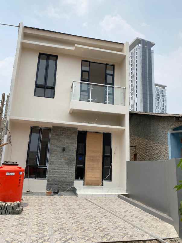 dijual rumah jl hji sadi 2 no 205 paku