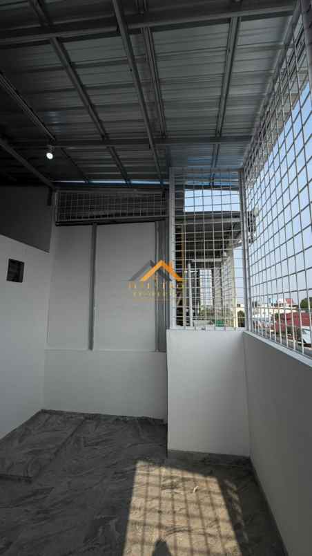 dijual rumah jl karya bakti indra kasih