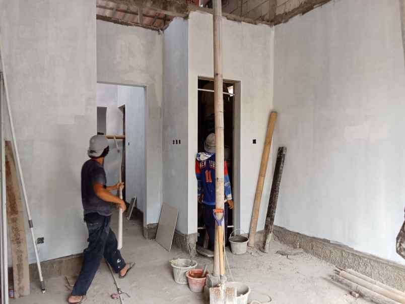 dijual rumah jl kp sumur klender duren