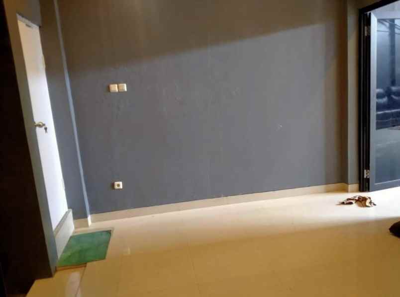 dijual rumah jl lap tembak cibubur kec