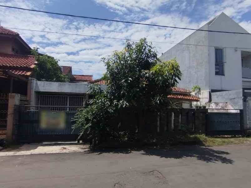 dijual rumah jl mars margahayu metro