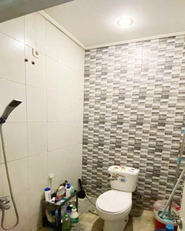 dijual rumah jl merkuri timur vii no 7