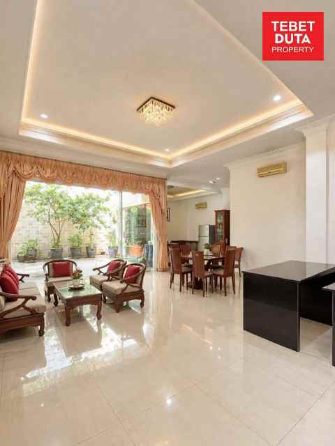 dijual rumah jl panglima polim