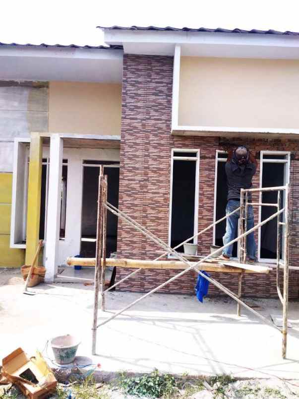 dijual rumah jl pendidikan 3 gg bunga