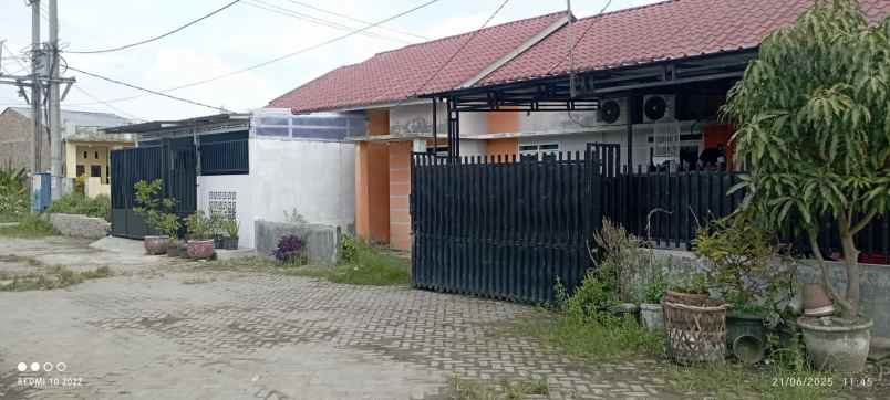 dijual rumah jl pendidikan 3 gg bunga