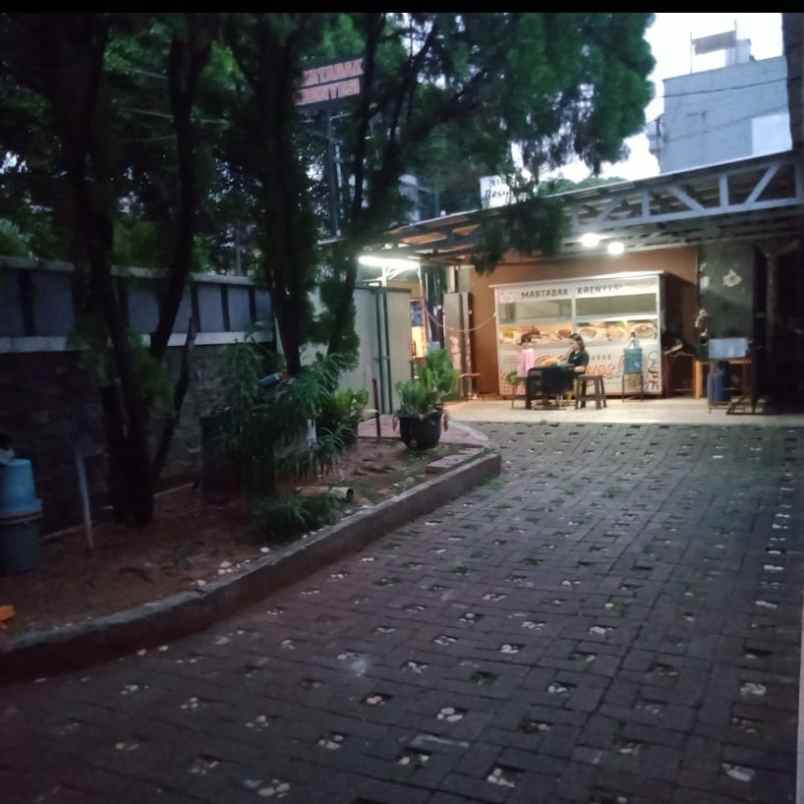 dijual rumah jl pengadegan raya kec