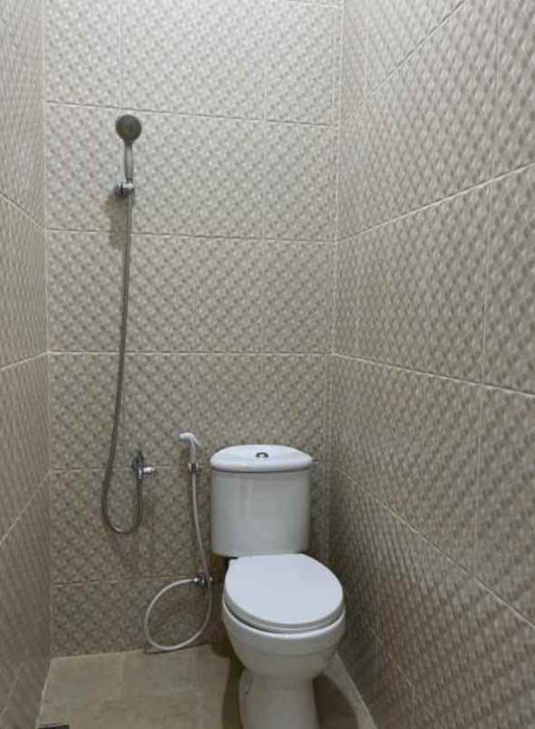 dijual rumah jl pondok bambu duren