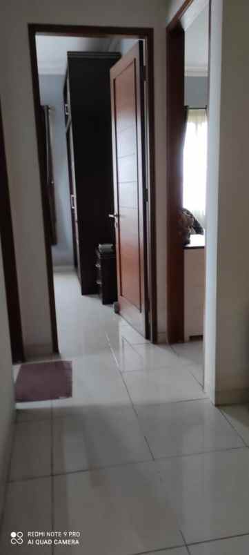 dijual rumah jl pondok kelapa duren