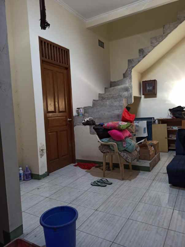dijual rumah jl pulo asem rawamangun
