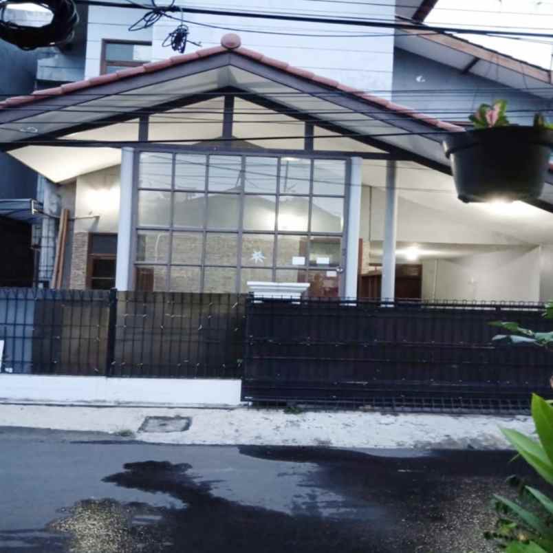 dijual rumah jl rawamangun jakarta timur