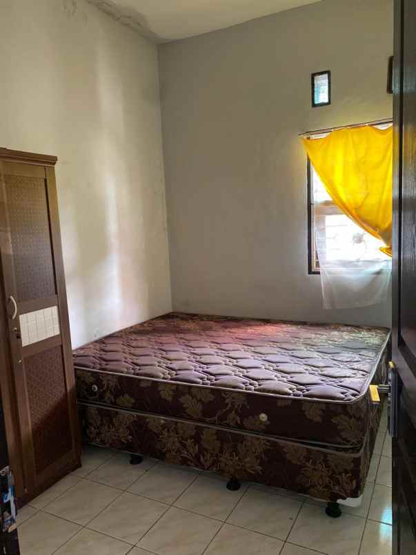dijual rumah jl raya samarang tarogong