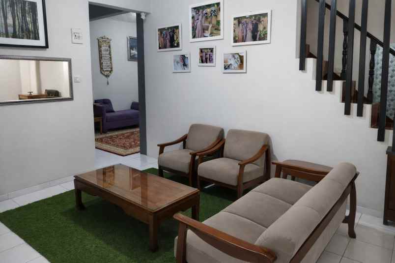 dijual rumah jl setrawangi antapani bandung