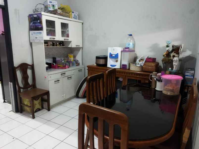 dijual rumah jl setrawangi antapani bandung