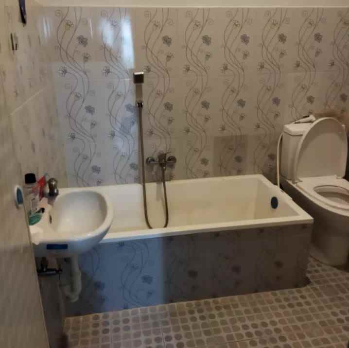 dijual rumah jl surilang kp gedong