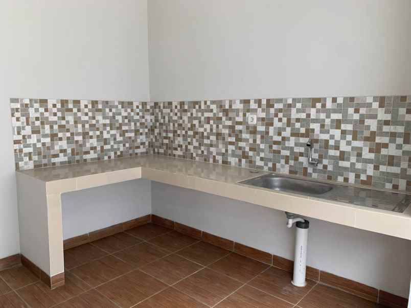 dijual rumah jl ters buahbatu bandung