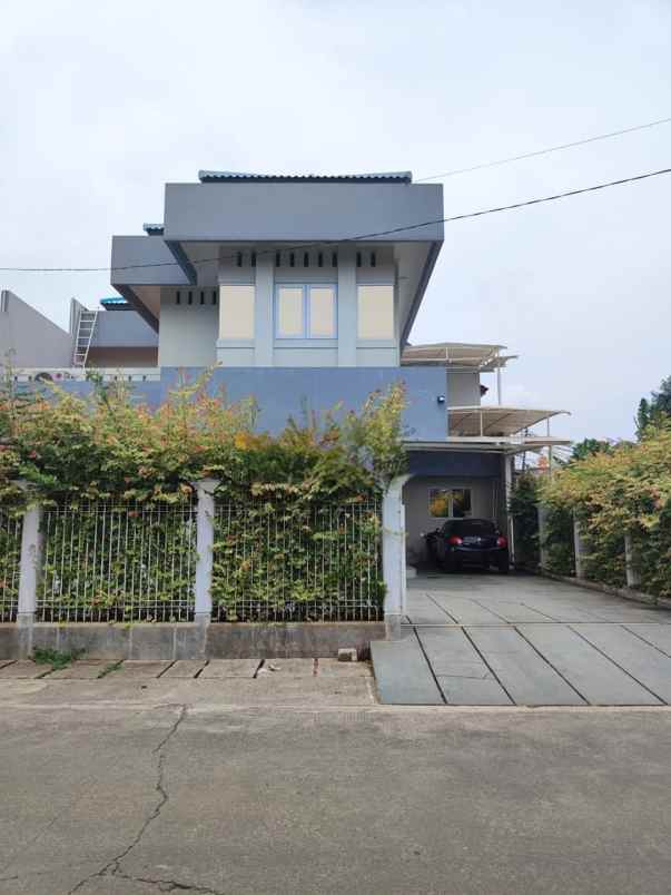 dijual rumah jln pekan baru cikunir