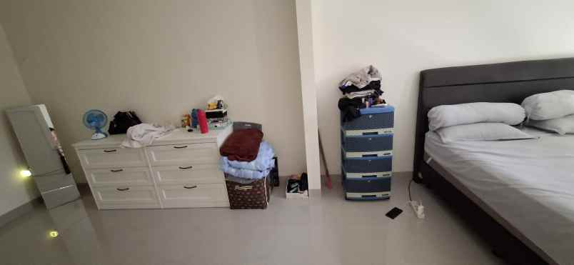 dijual rumah kalibaru cilodong depok