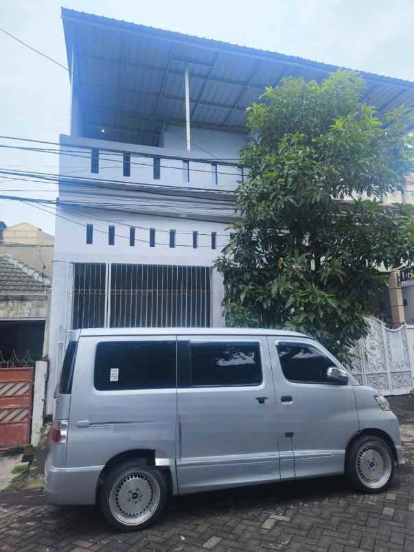 dijual rumah karang empat