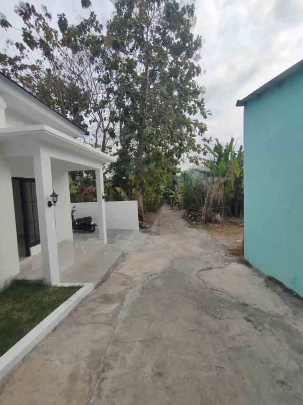 dijual rumah kasihan