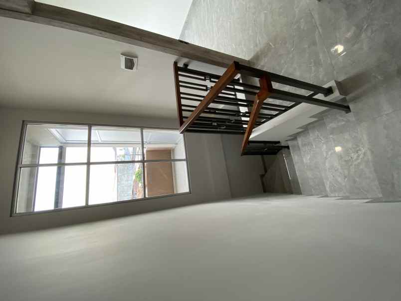 dijual rumah kavling dki kembangan