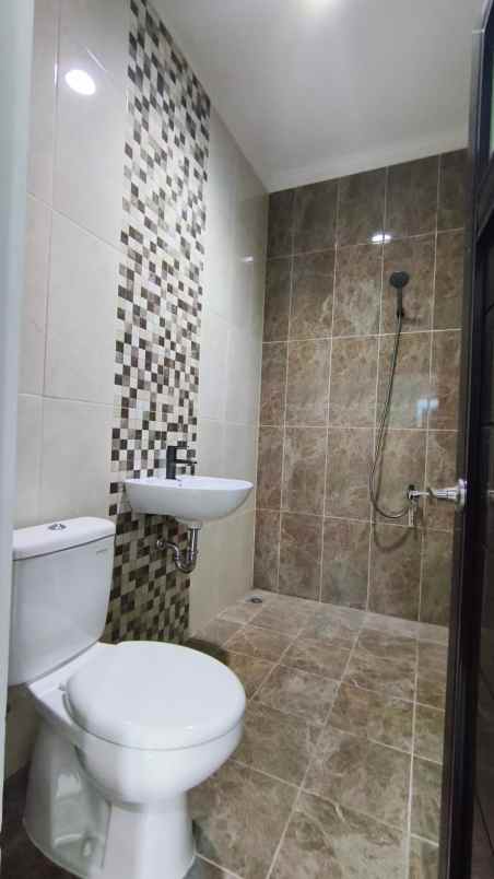 dijual rumah kavling dki pondok kopi