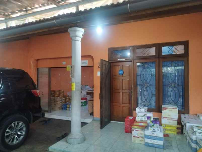 dijual rumah kayu putih rawamangun