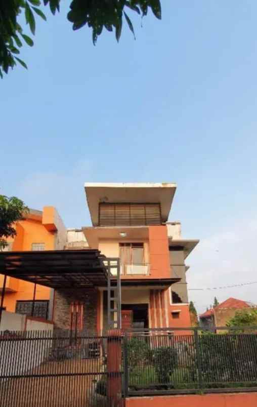 dijual rumah kec parongpong