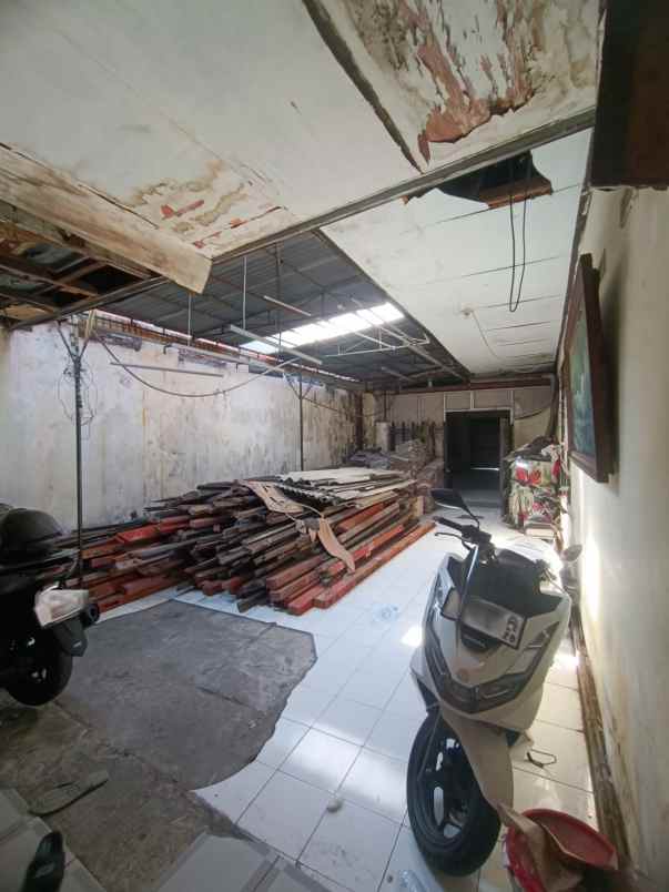 dijual rumah kedung tarukan