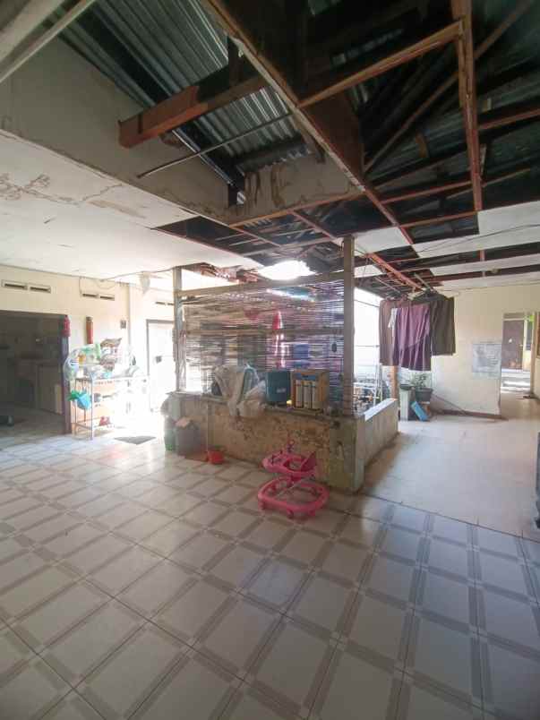 dijual rumah kedung tarukan