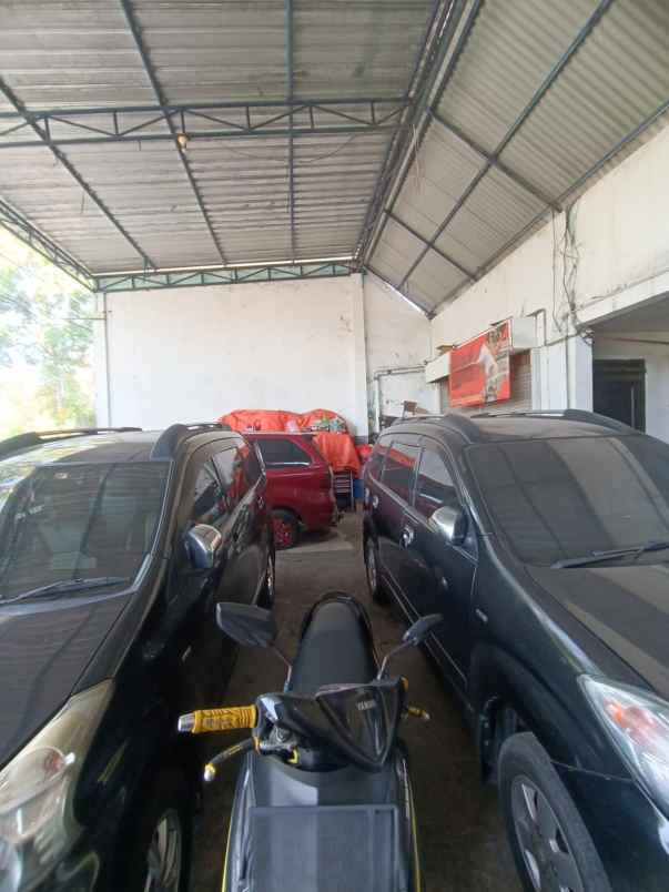 dijual rumah kedung tarukan