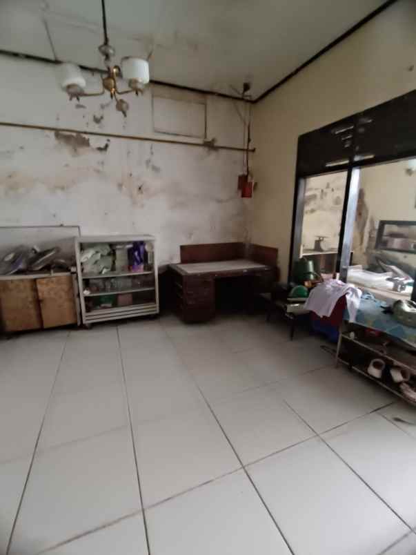 dijual rumah kedung tarukan