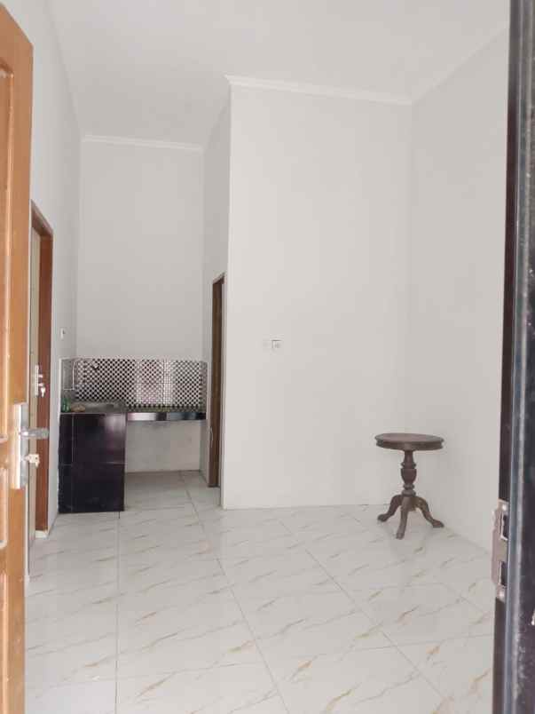 dijual rumah kedungmundu tembalang