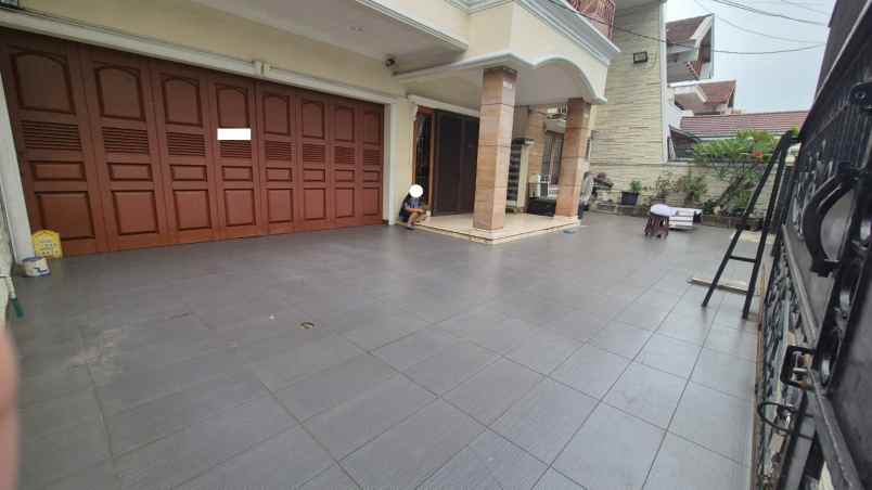 dijual rumah kelapa nias kelapa gading