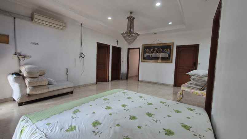 dijual rumah kelapa nias kelapa gading