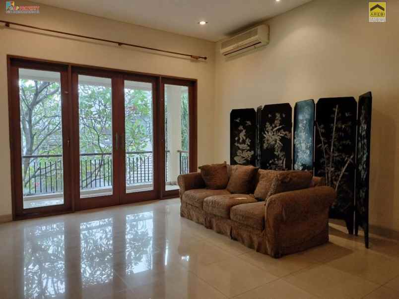 dijual rumah kemang jakarta selatan dki