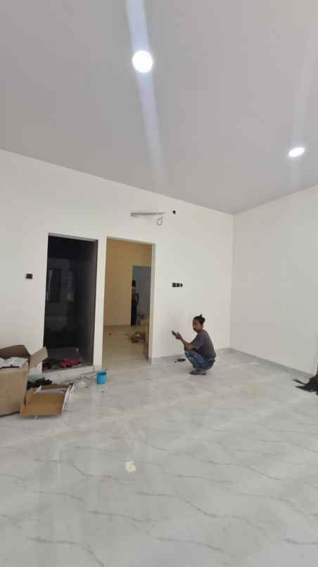 dijual rumah kemayoran