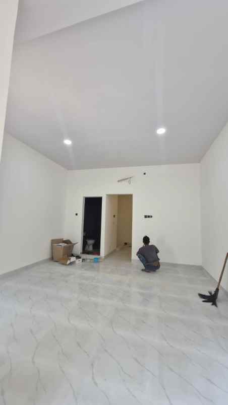 dijual rumah kemayoran