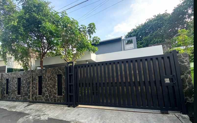 dijual rumah klender