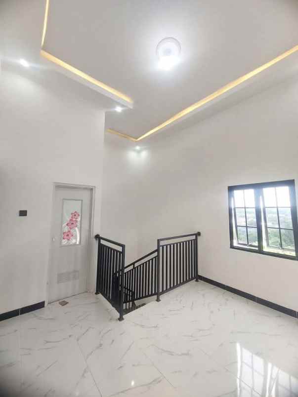 dijual rumah klipang