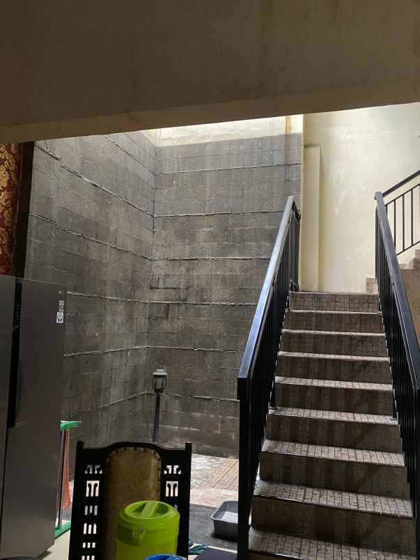 dijual rumah kompkek wijaya kusuma