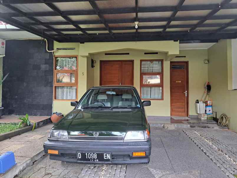 dijual rumah komplek bumi adipura bandung