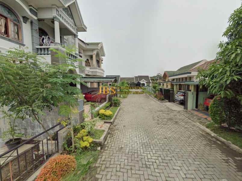 dijual rumah komplek bumi asri jalan asrama