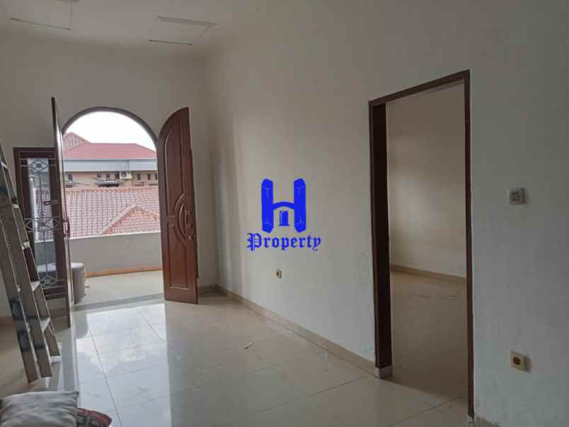 dijual rumah komplek bumi asri jalan asrama