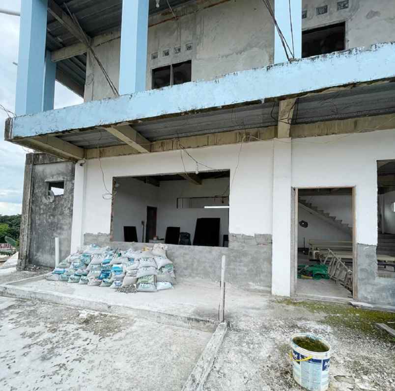 dijual rumah komplek bumi rengganis
