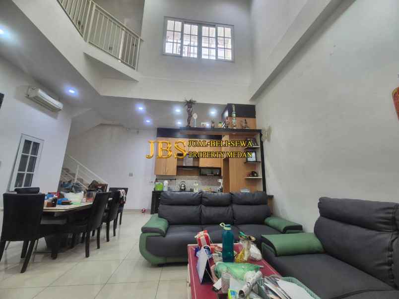 dijual rumah komplek cemara asri jalan